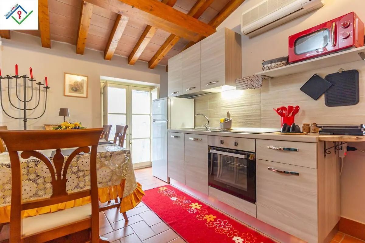 Apartment Villa Nobile Oasi Lucca Appartamento Terrazza Porcari Italy