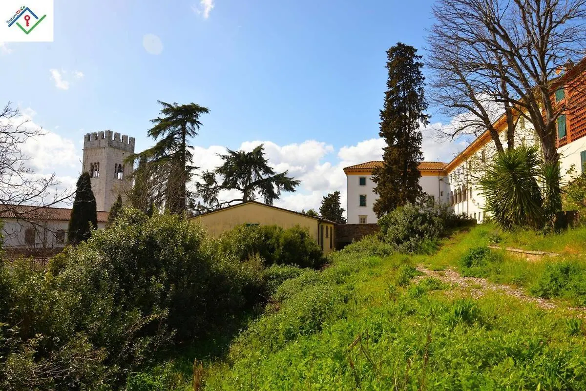 Apartment Villa Nobile Oasi Lucca Appartamento Terrazza Porcari Italy